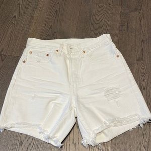 Levi’s cut off shorts
